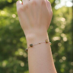 Chic & Stylish Bracelet – A Thoughtful Gift for Women and Girls, DYC1704
